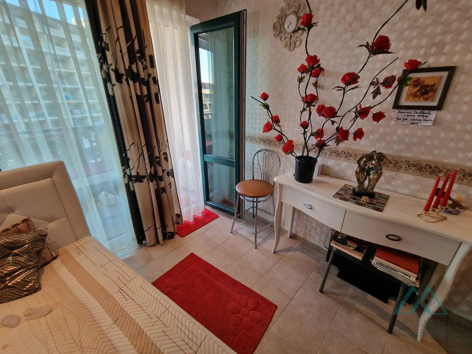 Veľký štúdiový apartmán v prvej línii s výhľadom na bazén, 4* Planeta hotel and aquapark, 50m od mora, Slnečné Pobrežie, Bulharsko - 2