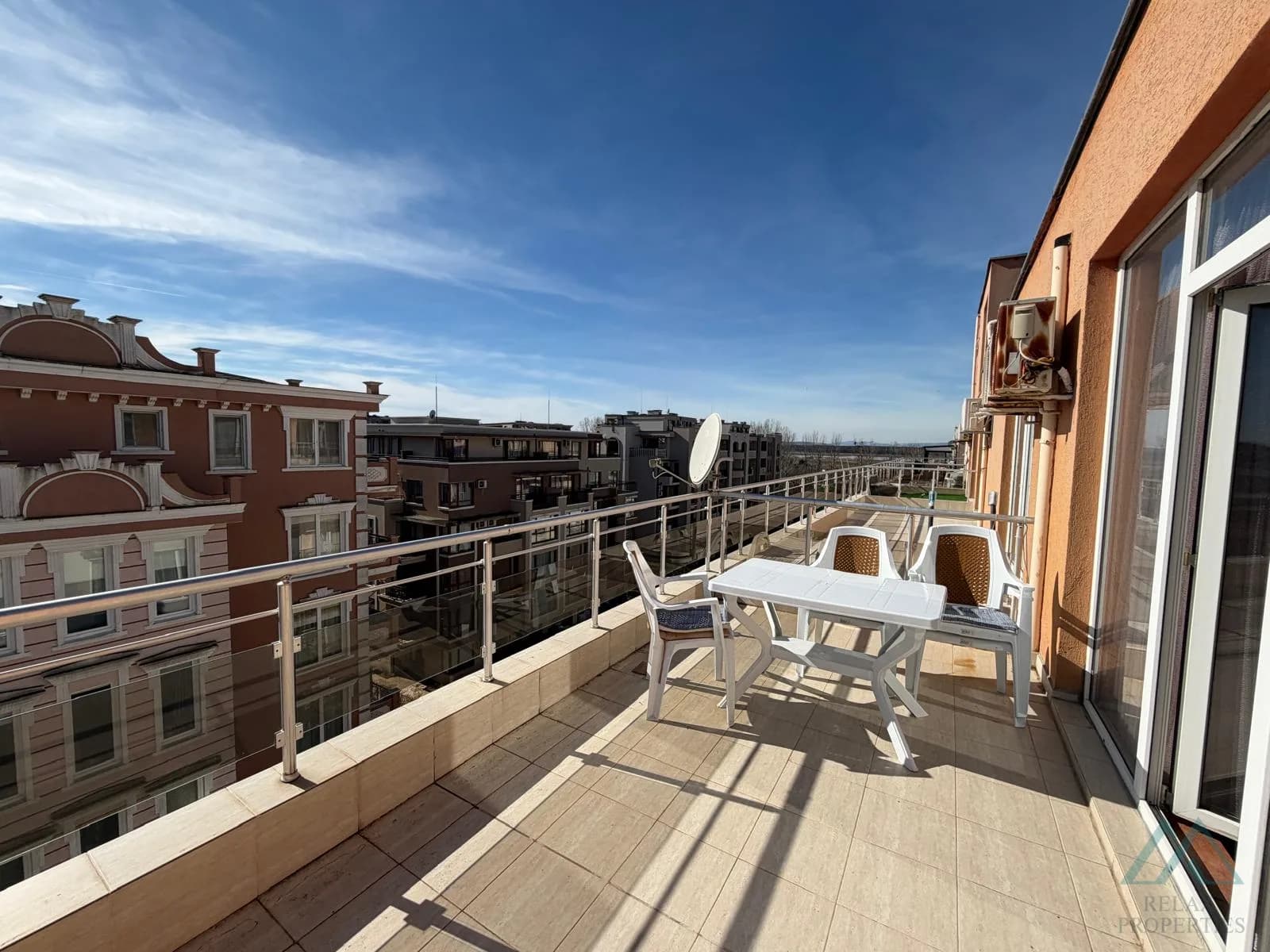 2-izbový apartmán s veľkou terasou, 78 m² – Balkan Breeze 1, Slnečné pobrežie - 2