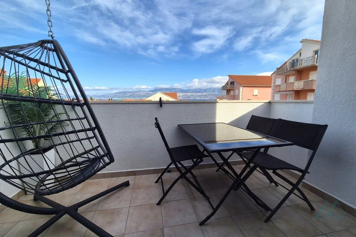 Moderne zariadený apartmán s výhľadom na more, 350m od mora, Supetar – ostrov Brač - 1