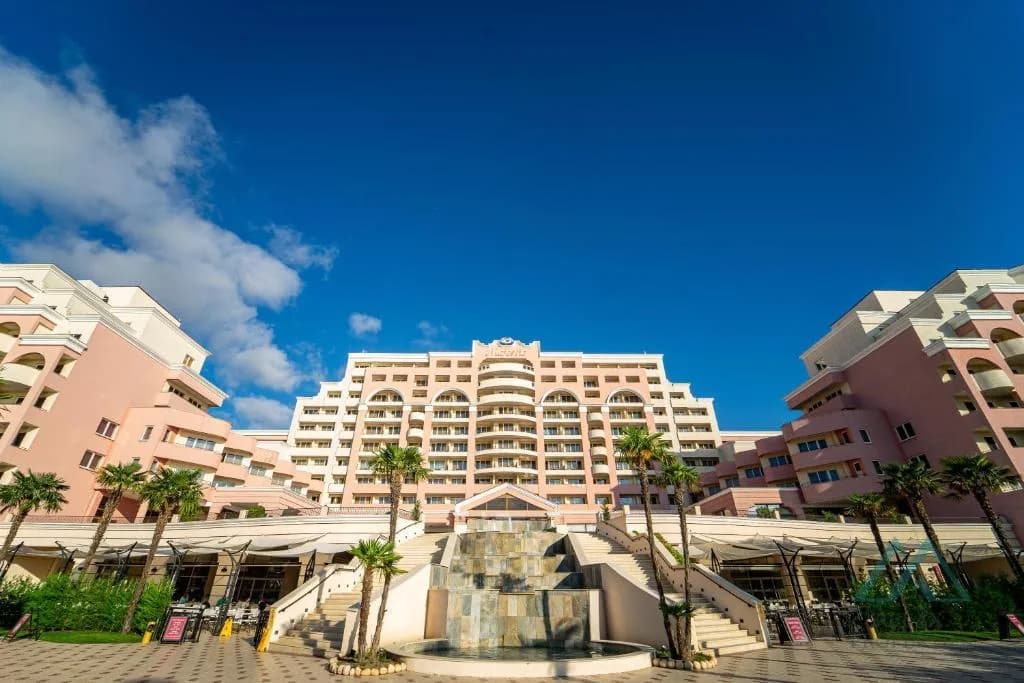 Apartmán s výhľadom na more v luxusnom 4* DIT Majestic Beach Resort, prvá línia pri mori, Slnečné pobrežie, Bulharsko - 1