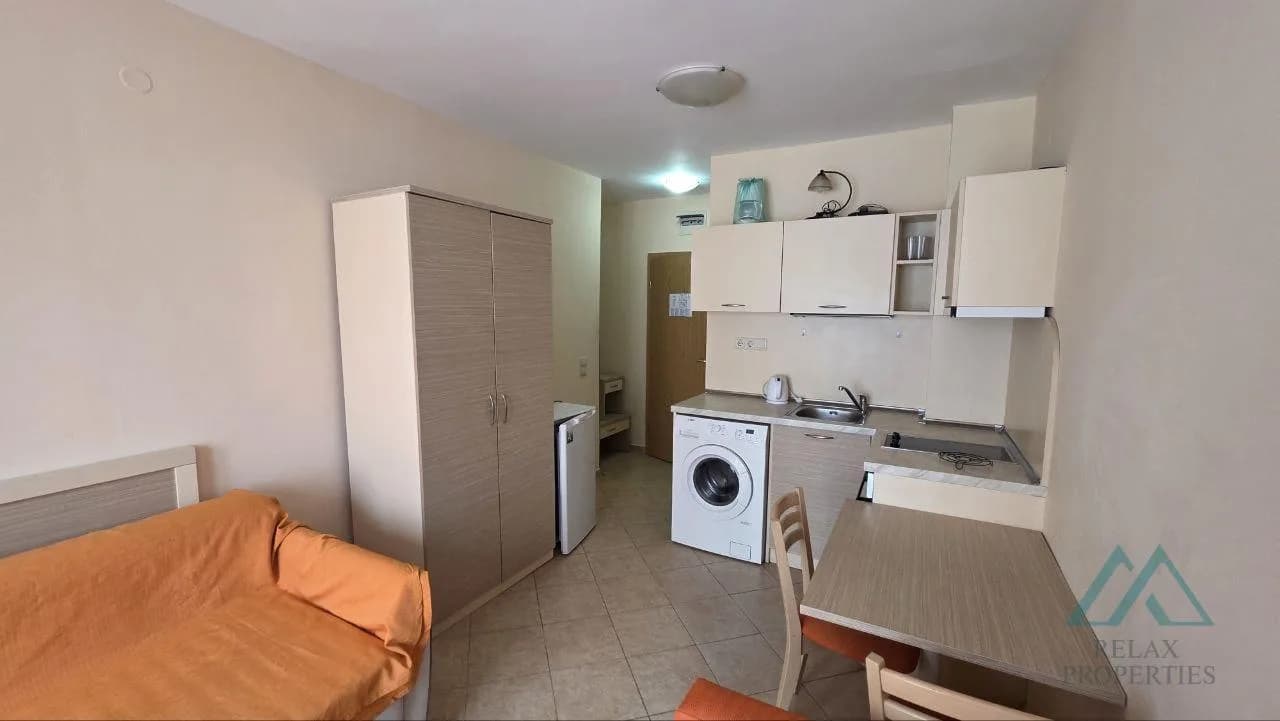 Apartmán v komplexe Royal Sun, 300m od mora, Slnečné pobrežie, Bulharsko - 5