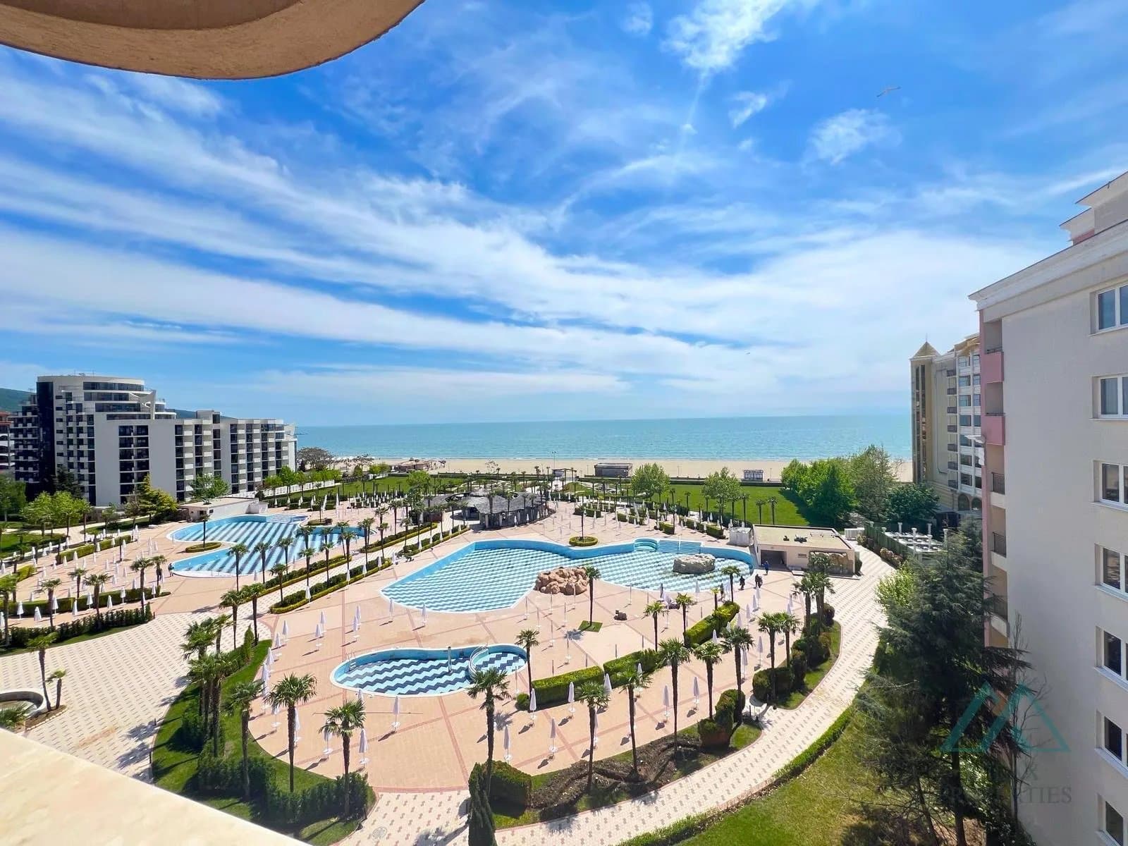 Luxusný 2 izbový apartmán s výhľadom na more, prvá línia, DIT Majestic Beach Resort, Slnečné pobrežie - 3