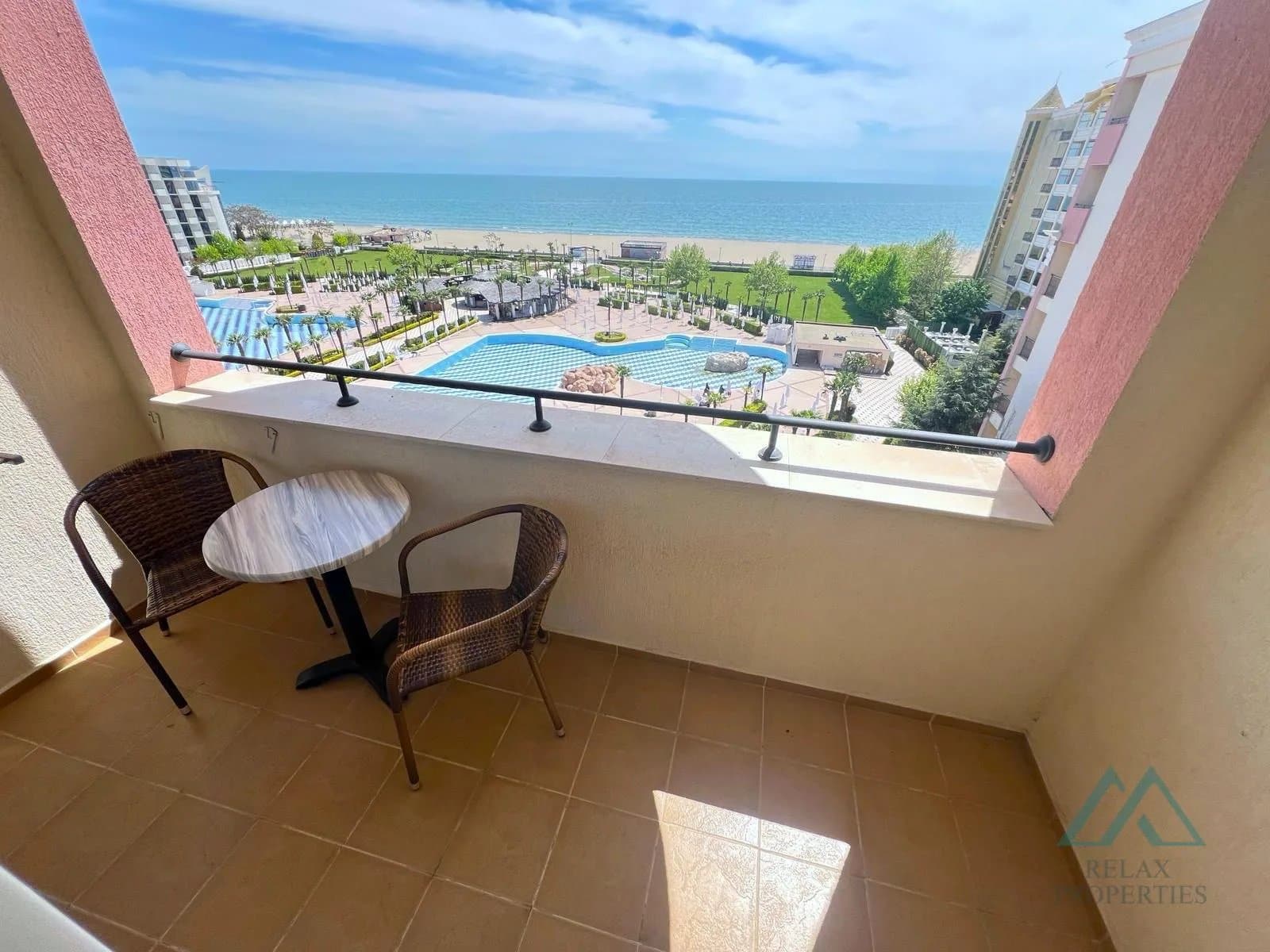 Luxusný 2 izbový apartmán s výhľadom na more, prvá línia, DIT Majestic Beach Resort, Slnečné pobrežie - 1