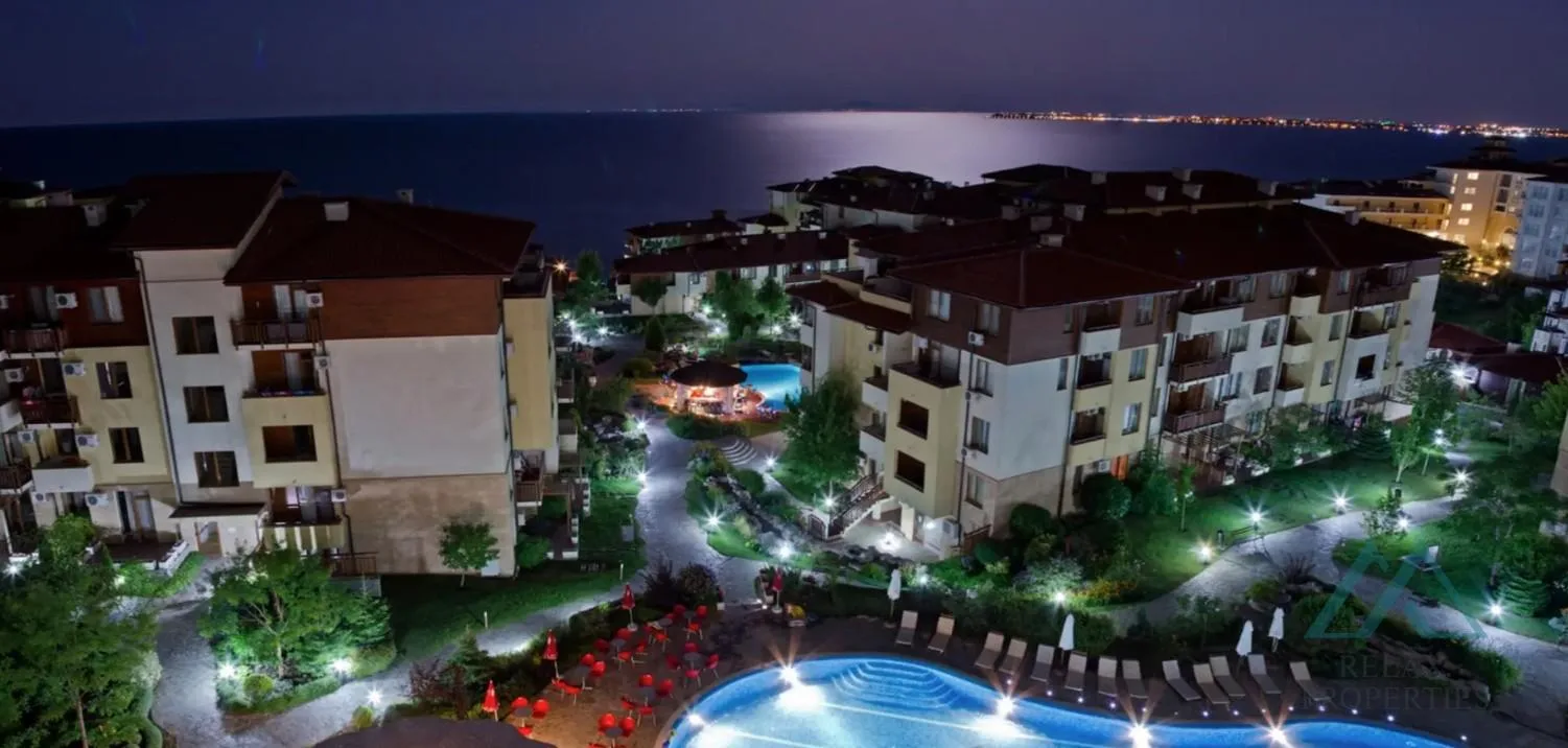 Krásny 2-izbový apartmán s výhľadom na more, Garden of Eden, prvá línia pri mori, Sveti Vlas, Bulharsko - 3