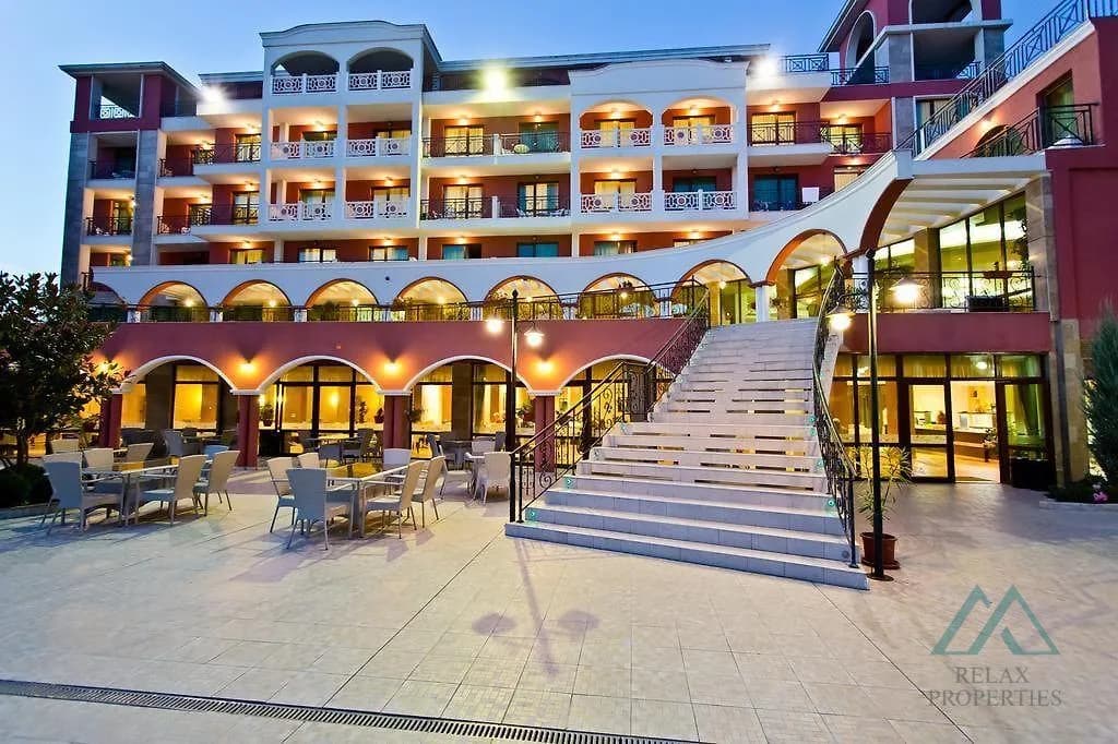 2 izbový apartmán len 300m od pláže, St. George Palace, Sveti Vlas, Bulharsko - 4