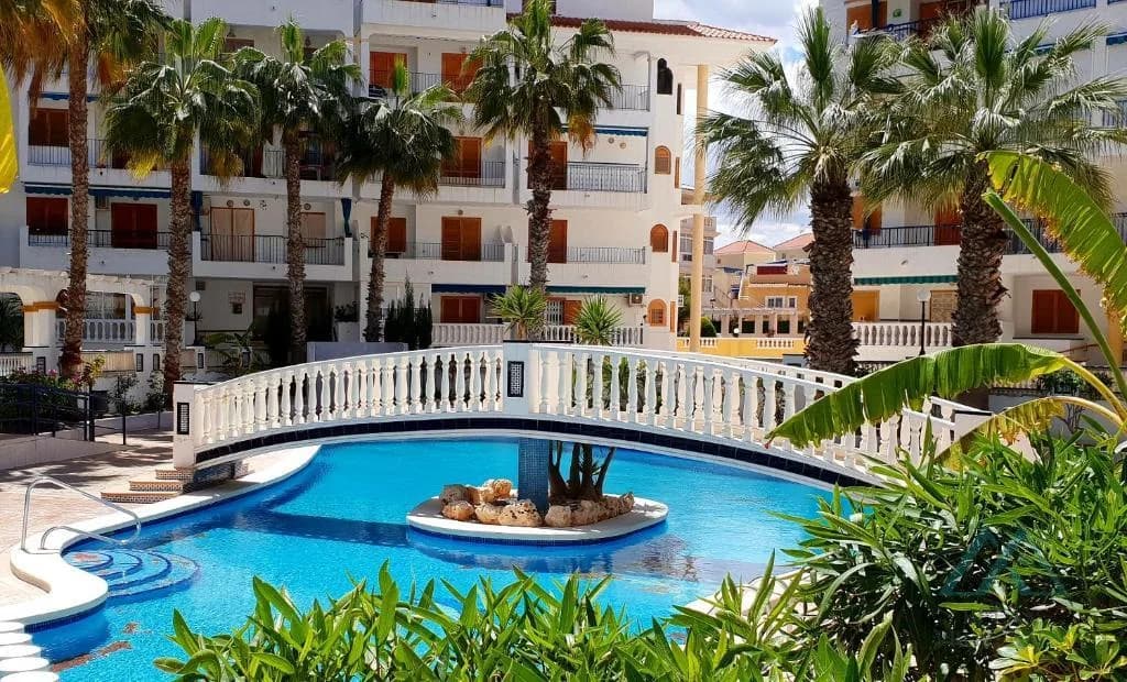 Apartmán len 300 m od pláže v top lokalite La Mata – bazén, terasa, komplex Vinamar Torrevieja, Španielsko - 2