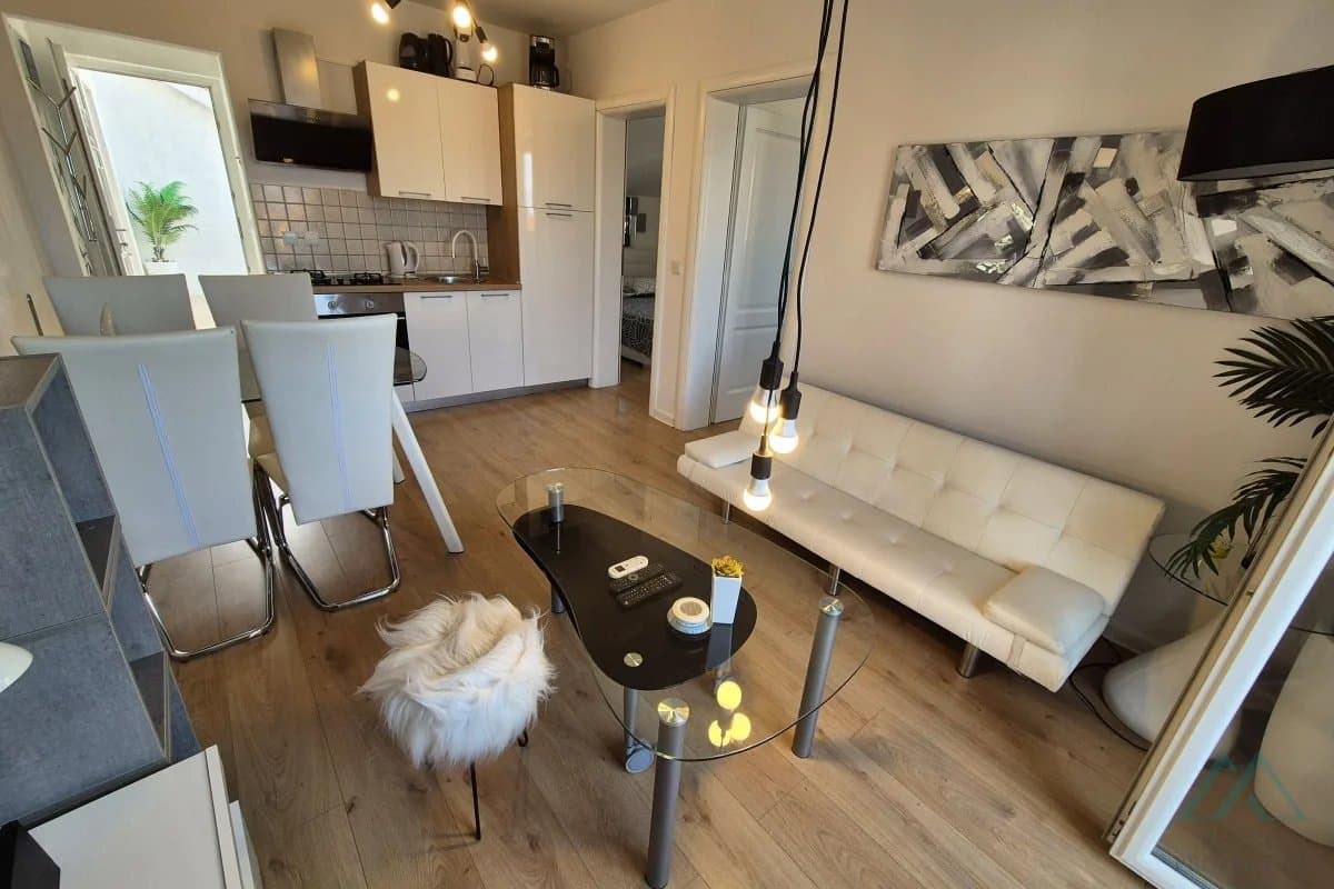 Moderne zariadený apartmán s výhľadom na more, 350m od mora, Supetar – ostrov Brač - 3