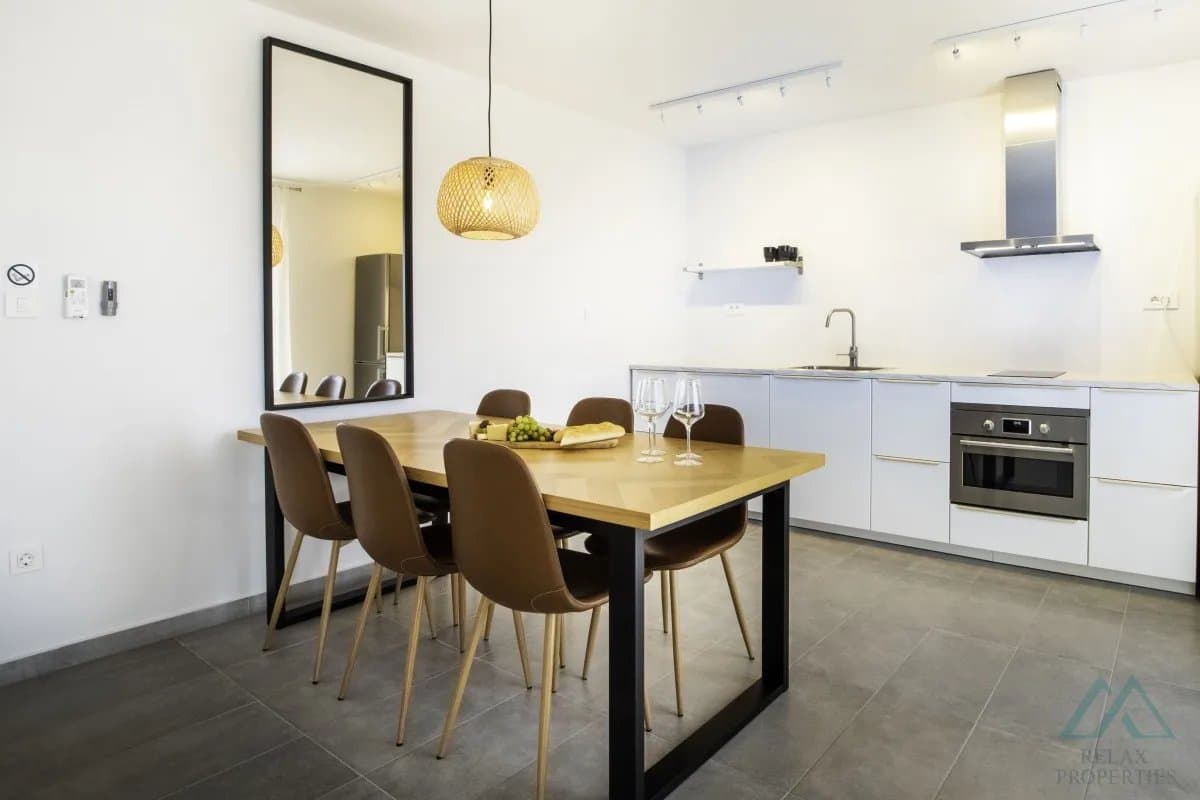 Moderný dom blízko pláže, 150m od mora, Rogoznica – Dalmácia - 5