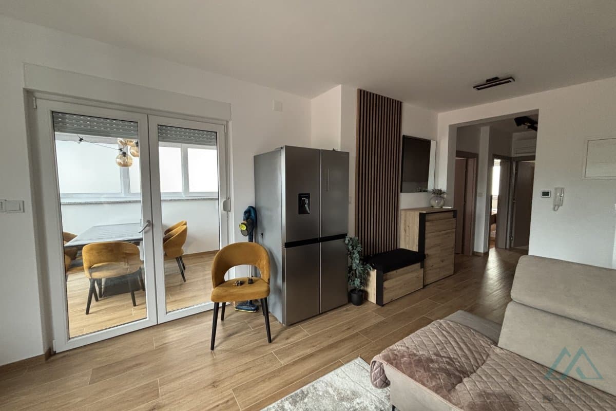 3-izbový apartmán s moderným zariadením – Čiovo, Okrug Gornji, len 120 m od mora - 3
