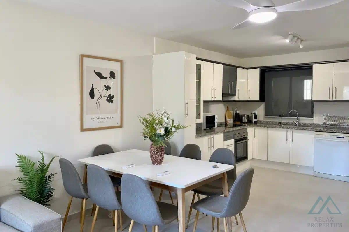 4-spálňový radový dom, v La Laguna II, Playa Flamenca, luxusná rekonštrukcia - 2