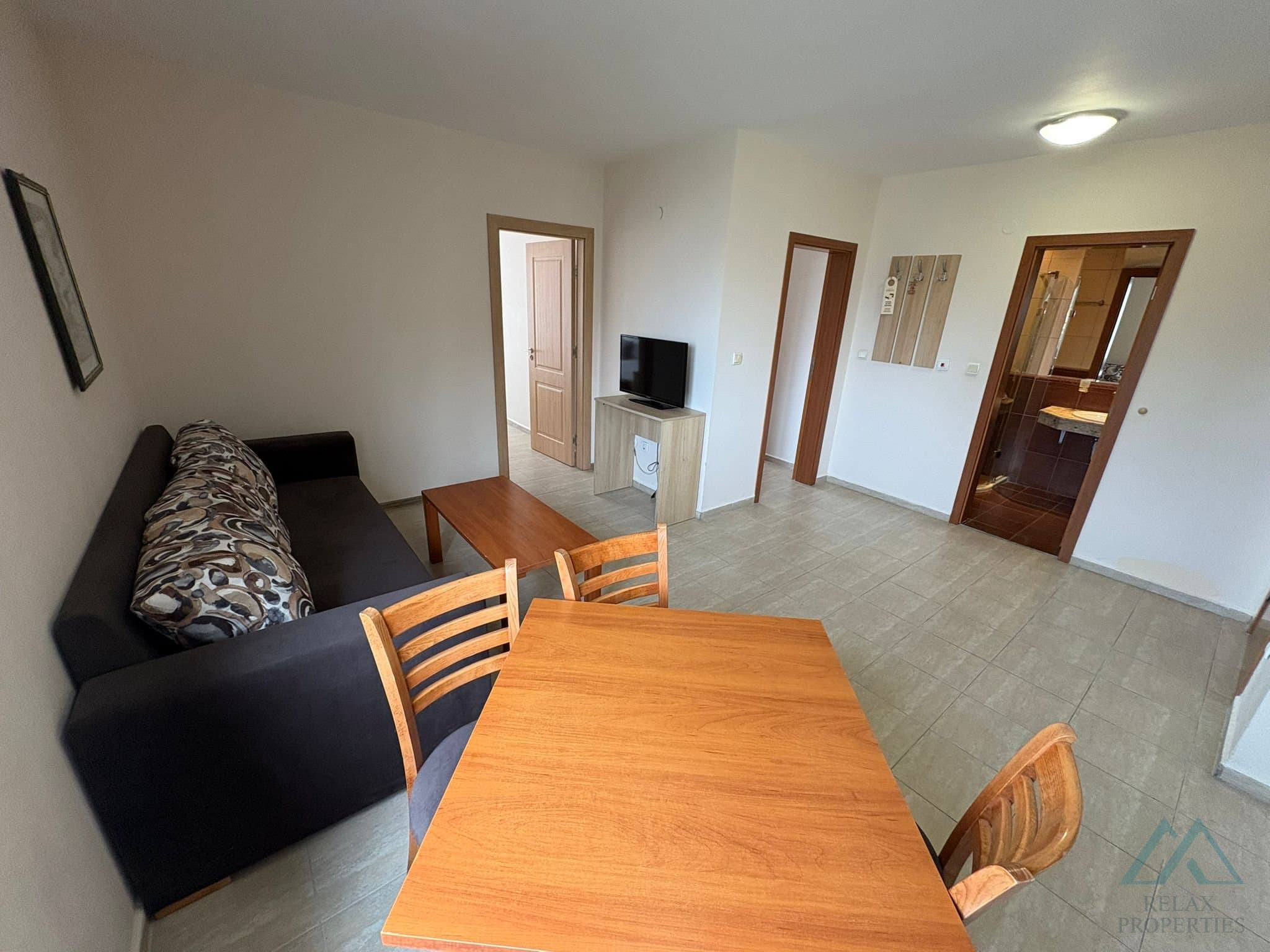 3-izbový apartmán s výhľadom na bazén – Hotel Karlovo, Slnečné pobrežie, len 150 m od pláže - 4