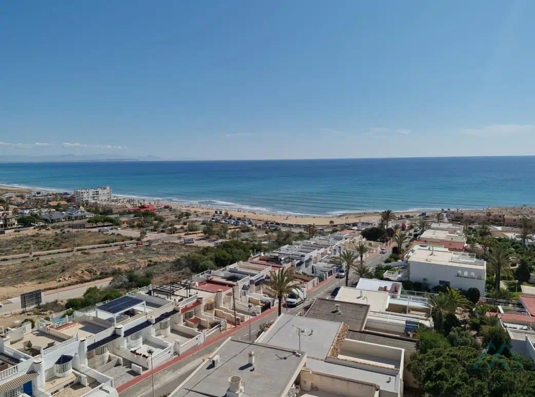 Apartmán s priamym výhľadom na more – La Mata, 150 m od pláže - 1