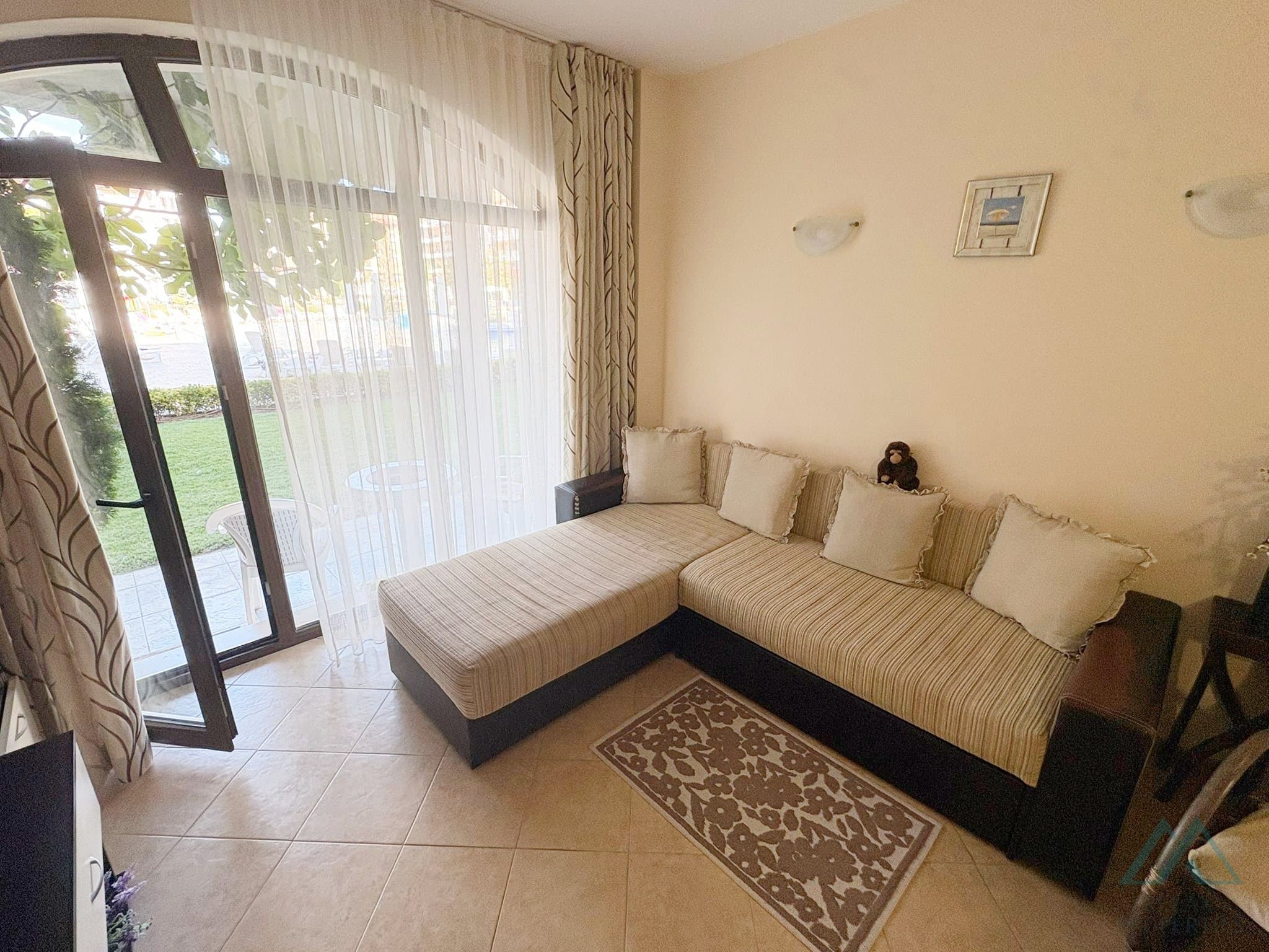 2 izbový apartmán v komplexe Royal Sun na Slnečnom pobreží, 300m od pláže - 3