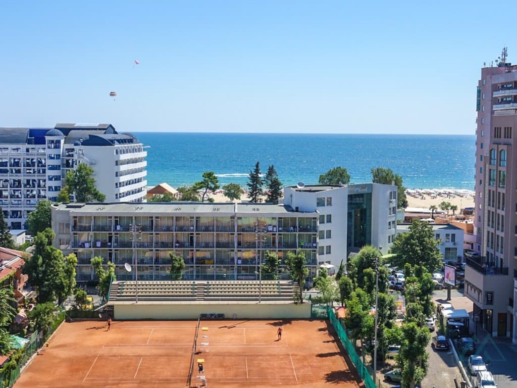 2-izbový apartmán s výhľadom na more, 200 m od pláže – Slnečné pobrežie - 1
