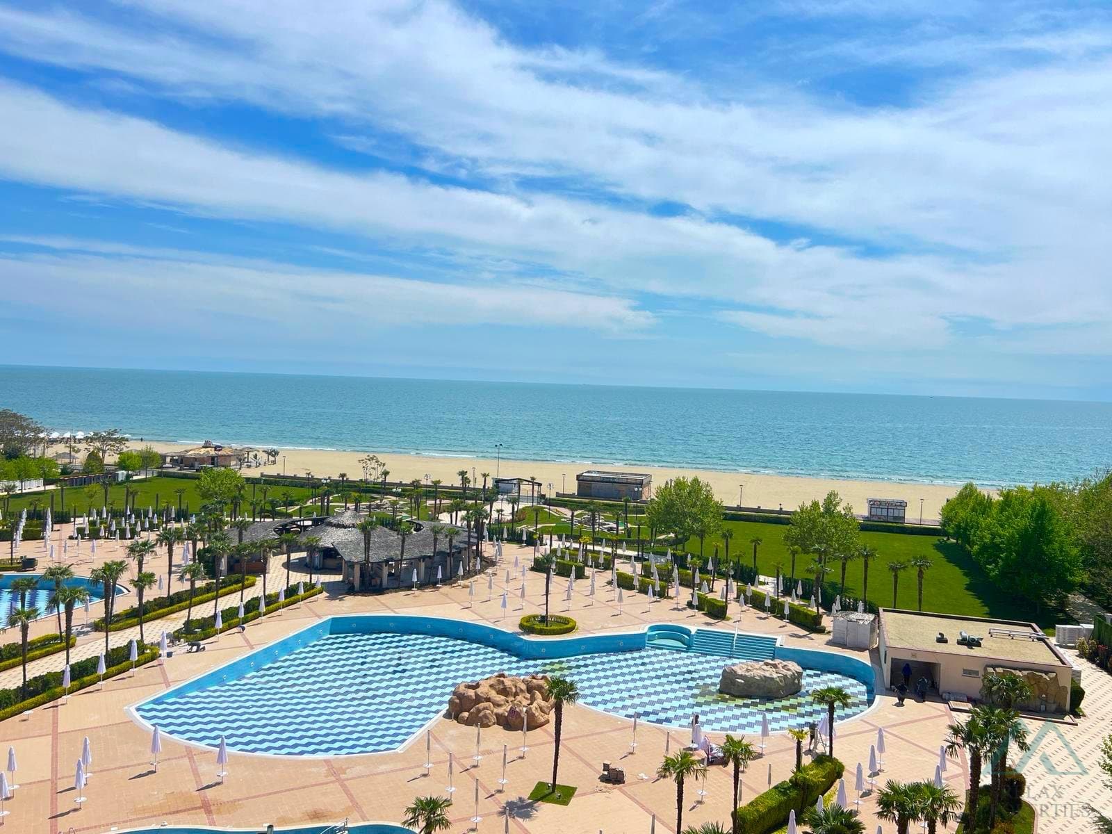 2 izbový apartmán s výhľadom na more, prvá línia, 4* DIT Majestic Beach Resort, Slnečné pobrežie - 2