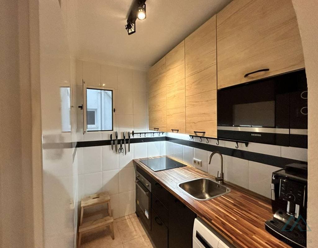 3 izbový apartmán v srdci Torrevieja, Costa Blanca, Španielsko - 4