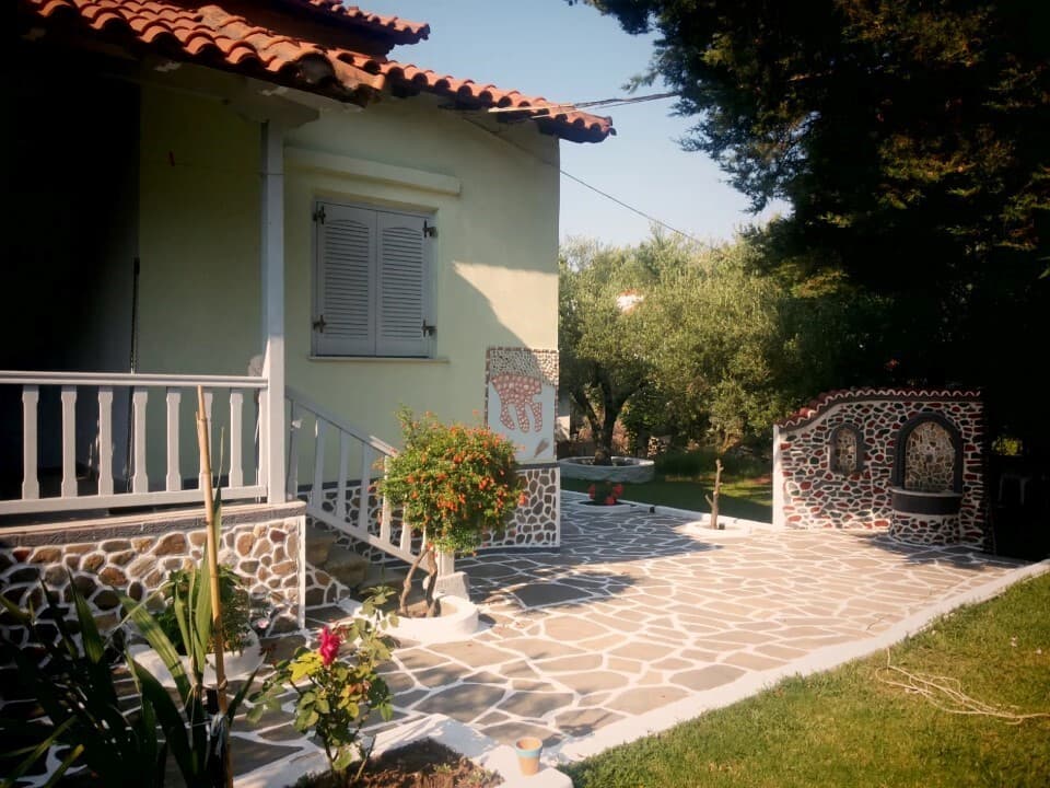 Rodinný dom 110 m² na veľkom pozemku len 120 m od mora – Nikiti, Sithonia, Chalkidiki - 2