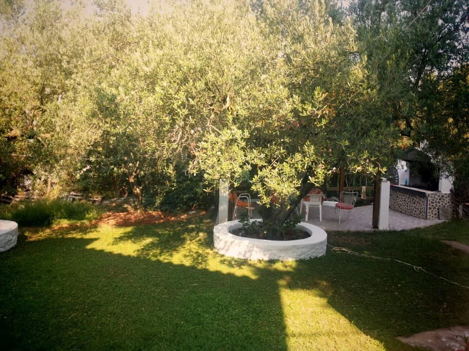 Rodinný dom 110 m² na veľkom pozemku len 120 m od mora – Nikiti, Sithonia, Chalkidiki - 5